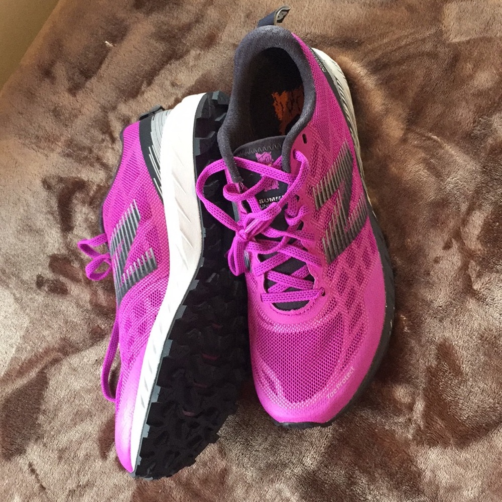 New Balance Tennis Shoes